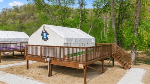 Stanton Other | Furnished Glamping Tent/Red River Access/King Bed