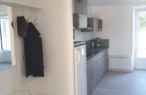 La Guyonniere Apartment | Furnished studio
