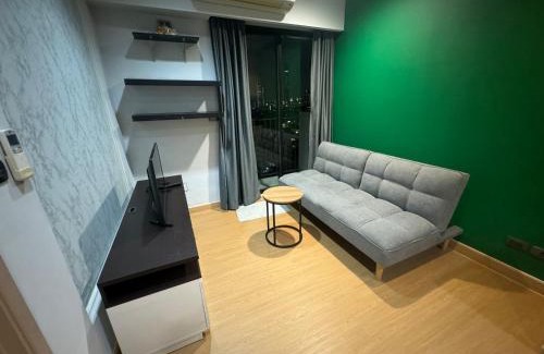 Khlong San Apartment | Fuse คอนโด สาทร-ตาสิน