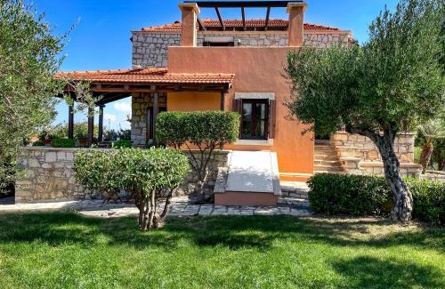 Kounavi Villa | Fyllosia Villa Part of Cretan Retreat
