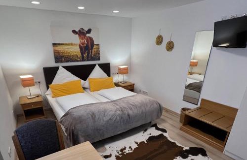 Koenigsfeld im Schwarzwald Bed & Breakfast | Gästehaus Regenbogen