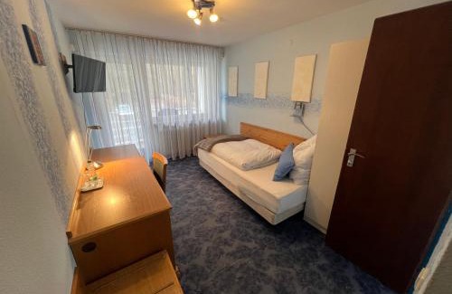 Koenigsfeld im Schwarzwald Bed & Breakfast | Gästehaus Regenbogen