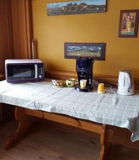 Schoenengrund Bed & Breakfast | Gästehaus Krone