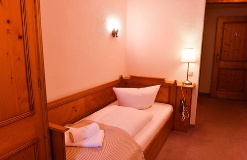 Mornsheim Hotel | Gästehaus Linde