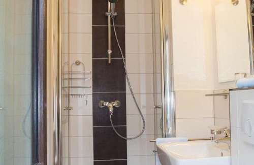 Sankt Aldegund Apartment | Gästehaus Schönblick