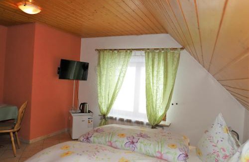 Rickenbach Apartment | Gästehaus Willaringen