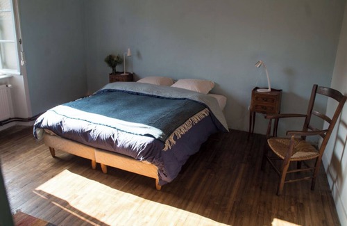 Vayres House | Gîte à la ferme des Simples