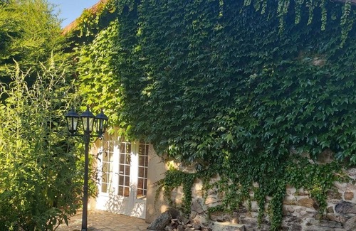 Cheronnac House | Gîte à La Maison du Bos un Environnement Rural Tranquille Avec Piscine Privée