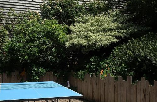 La Tardiere House | Gîte écoresponsable avec 4 chambres, terrasse et activités, proche LPO, chauffage au sol - FR-1-426-486