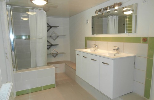 Vaire Apartment | Gîte *** 10 minutes from Besançon for 1 to 5 people