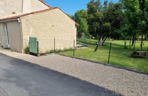Damvix House | Gîte 2 personnes Pamacaldy