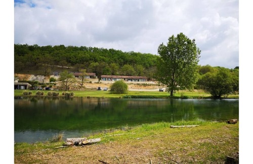 Belmontet Bed & Breakfast | Gîte 4 pers "Jonquille" en pleine nature