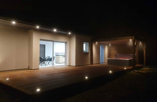 Raon-l'Etape House | Gîte 4 Personnes Avec SPA Privatif - Détente et Nature