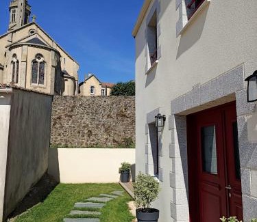 Saint-Michel-Mont-Mercure House | Gîte atypique plus haut de Vendée 10mn Puy duFou