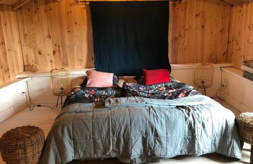 Allonnes Apartment | Gîte au coeur d'une propriété équestre