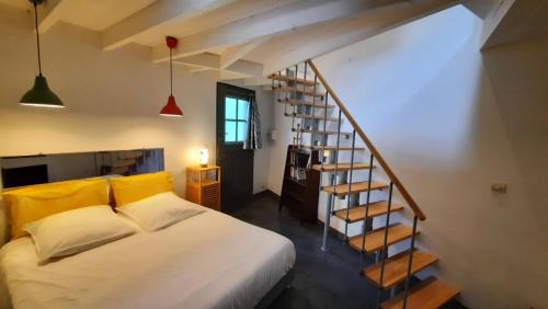 Cros House | Gîte avec piscine et jacuzzi partagés en Cévennes