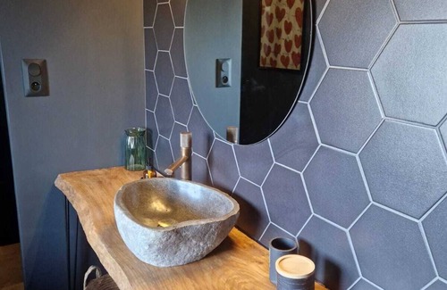 Saint-Victurnien House | Gîte Bien-être Avec Jacuzzi & Sauna à la Campagne