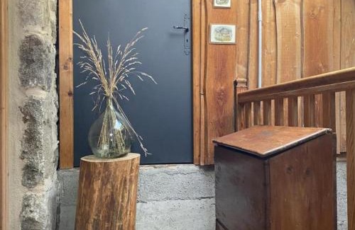 Saint-Regis-du-Coin House | Gîte chaleureux avec poêle à bois, terrasse, wifi, proche activités nature - FR-1-496-268