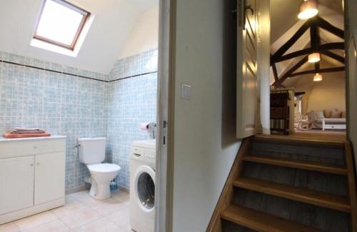Radon House | Gîte cosy avec accès à un camping, étang, VTT, et proche de randonnées et d'Alençon, animaux acceptés - FR-1-497-111