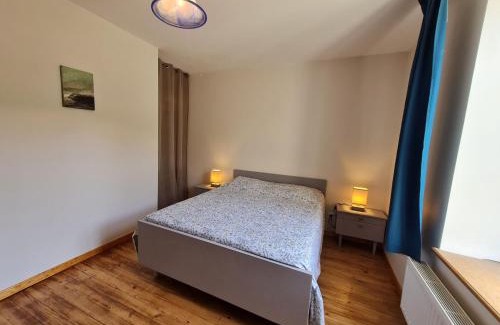 Luneville House | Gîte cosy face au parc des Bosquets, avec parking, terrasse et à deux pas du château de Lunéville - FR-1-584-293