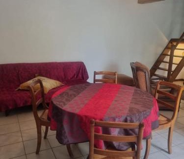 Saint-Honore-les-Bains House | Gîte dans Parc Naturel Proche Forêt & Spa - Parking Inclus