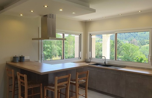 Antugnac House | Gîte de 80m² au Cœur de Collines Verdoyantes , Préservé du Monde