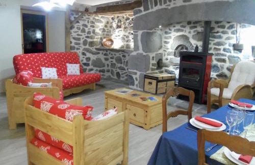 Anglards-de-Salers House | Gîte de Bel Air