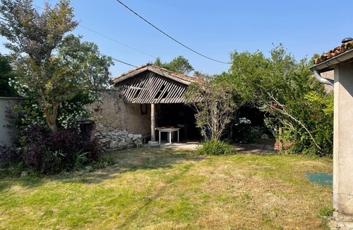 Jau-Dignac-et-Loirac House | Gîte de Caractère Entre Océan et Estuaire