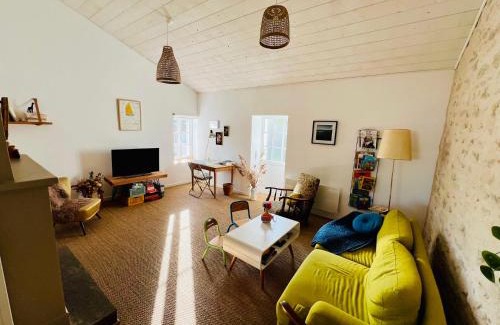 Saint-Michel-en-l'Herm House | Gîte de caractère à moins de 10min des plages