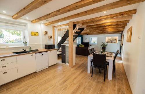 Rimbach-pres-Guebwiller House | Gîte de charme refait à neuf, à Rimbach en Alsace.