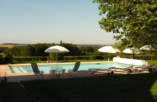 Varennes Cottage | Gîte de Charme en Touraine + Heated swimming pool with view ! Pleine Nature ! 5 pers.
