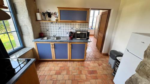 Belleville-sur-Vie House | Gîte de charme - 30 min de la Mer & Puy du Fo