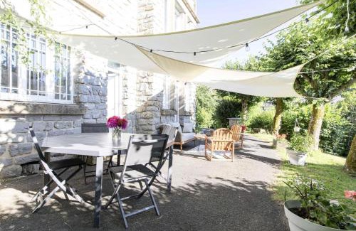 Uzerche Apartment | Gîte de France Gîte les pierres bleues 2 épis - Gîte de France 2 personnes MAE-4011