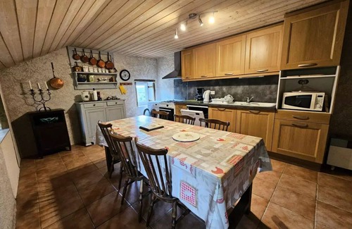 Latronche Villa | Gîte de France in Latronche 2 ears - Gite de France 5 people