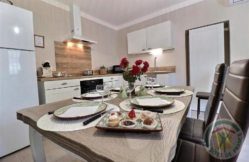 Saint-Theodorit House | Gîte de l'Eclotine