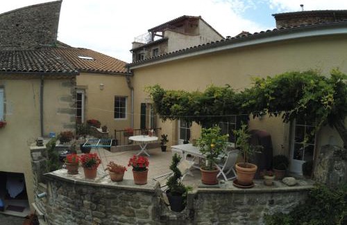Le Boulevard House | Gîte de l’Eyrieux