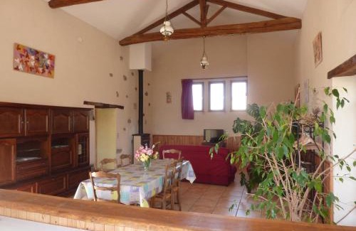 La Foret-sur-Sevre House | Gîte de l'Ivronnière