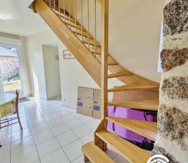 Alexain House | Gîte de Montgiroux, jusqu'à 5-6 personnes