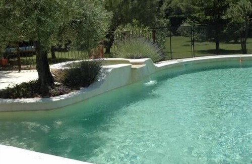 Velleron Villa | Gîte de provence jacuzzi