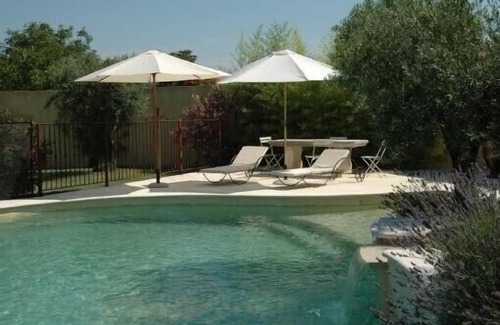 Velleron Villa | Gîte de provence jacuzzi