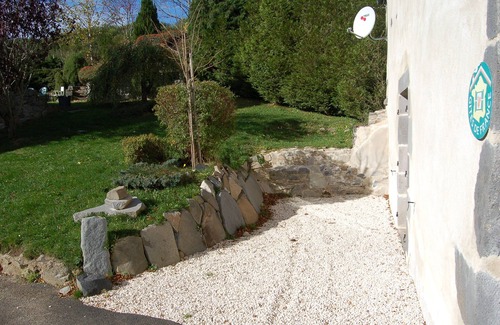 Orcival House | Gîte de Rouchaube Orcival : la Petite Maison