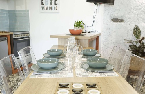 Tulle Apartment | Gîte Des Cîmes.Hidden jewel of Corrèze.Exceptional view and Winter Lounge