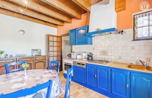 Pierre-de-Bresse House | Gîte des Charmes - PIERRE DE BRESSE