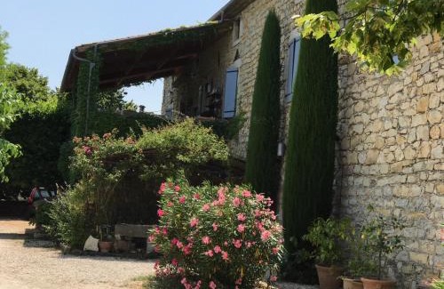 Villeneuve-de-Berg Apartment | Gîte du domaine de la Manse