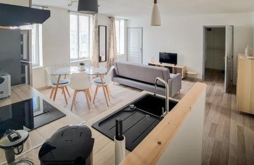 Carvin Apartment | Gîte du Haut Clocher entre Lille, Arras et Douai