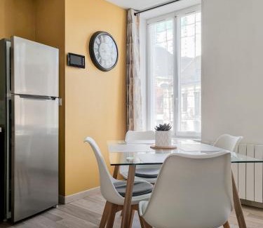 Carvin Apartment | Gîte du Haut Clocher entre Lille, Arras et Douai