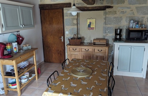 Coulx House | Gîte du Silence - Stylish gîte in beautiful French countryside
