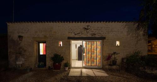 Clion House | Gîte du timbre