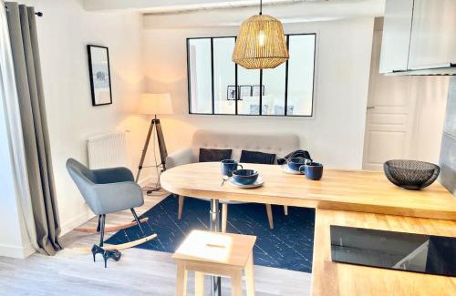 Plouhinec Apartment | Gîte Duplex-Ocean Moderne dans longère avec extérieur