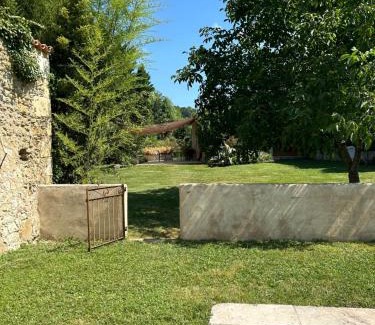 Crastes Apartment | Gîte En Damé with private pool